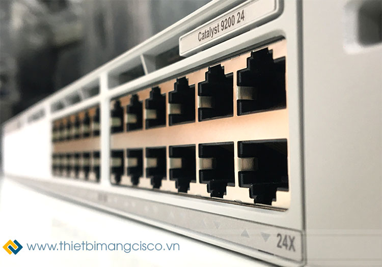 Switch Cisco C9200-24T-A