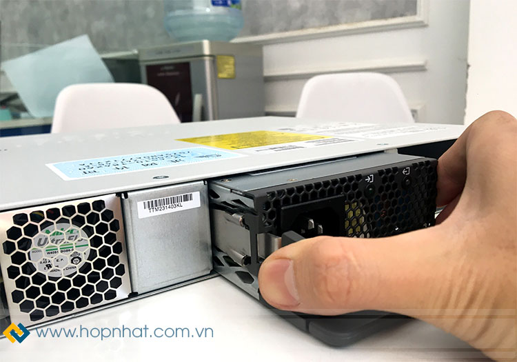 Switch Cisco C9200L-24T-4G-E