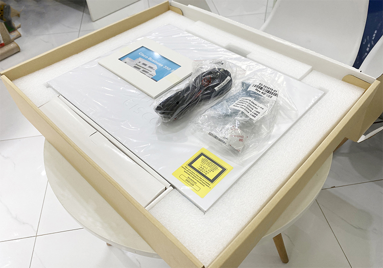 Cisco CBS350-24FP-4G -EU chính hãng