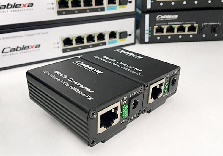 Converter quang 10/100 FMC-100-M-CA