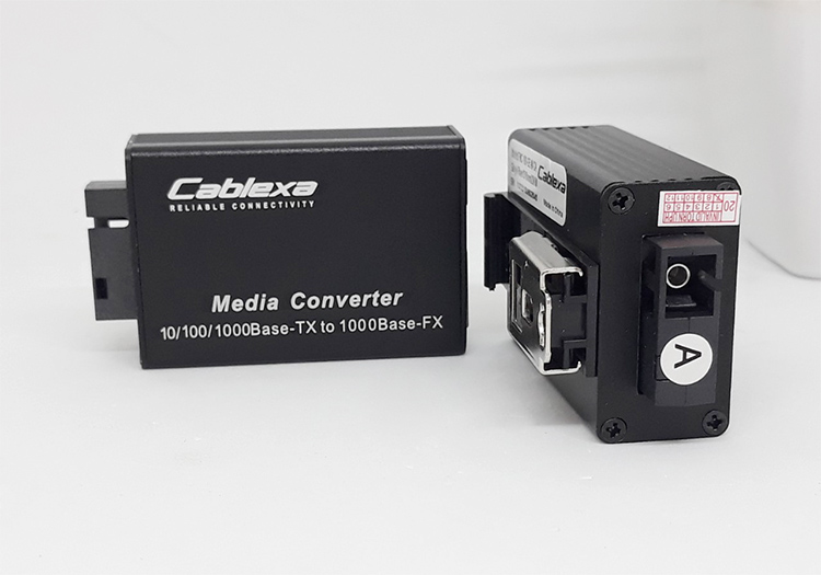 Converter quang 1 sợi 10/100/1000 FMC-100-GE-CA Converter quang 1 sợi 10/100/1000 FMC-100-GE-CA