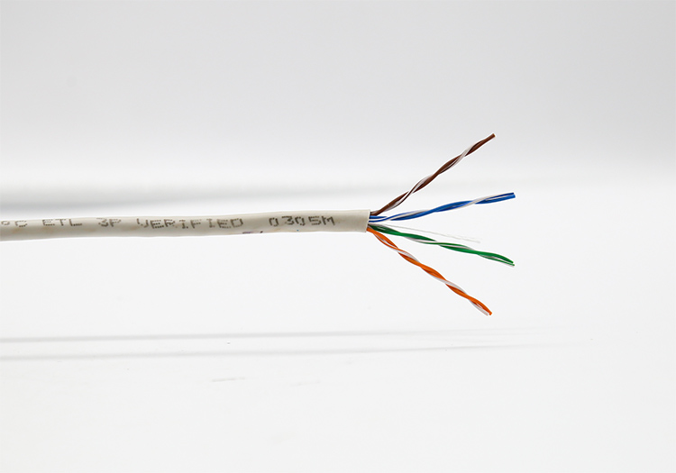 Dây cáp mạng Alantek Cat5e UTP Dây cáp mạng Alantek Cat5e UTP