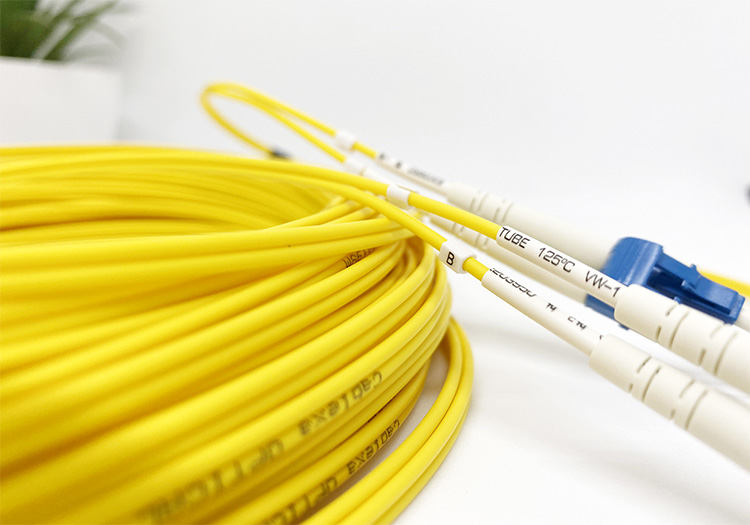 Đầu nối quang LC Singlemode Đầu nối quang LC Singlemode