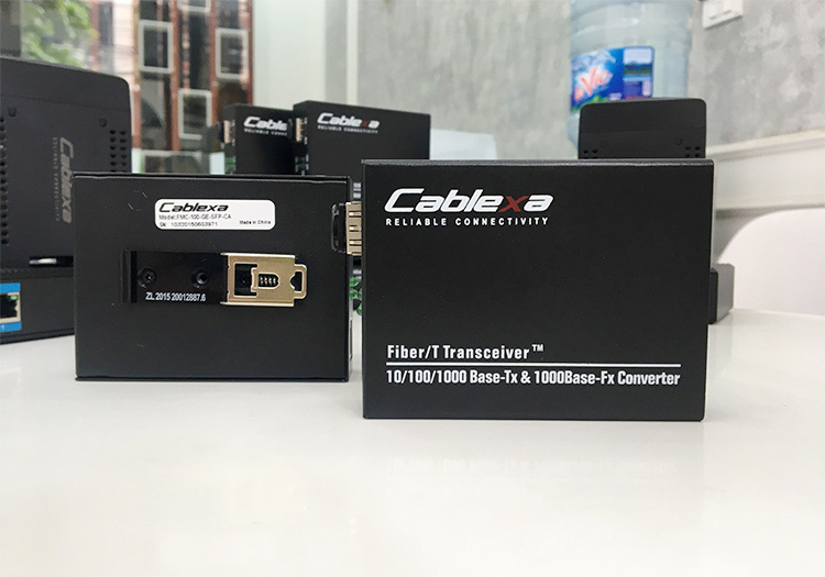 Converter quang FMC-100-GE-SFP-CA Converter quang FMC-100-GE-SFP-CA