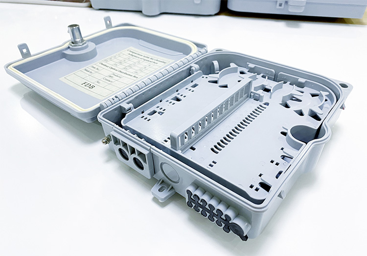 Hộp phối quang ODF 12FO vỏ nhựa ngoài trời