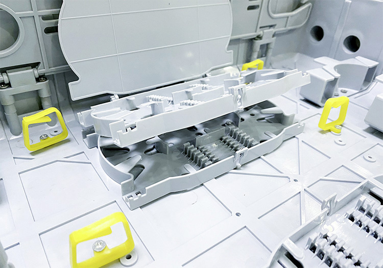 Khay hàn quang bên trong ODF 96FO ngoài trời