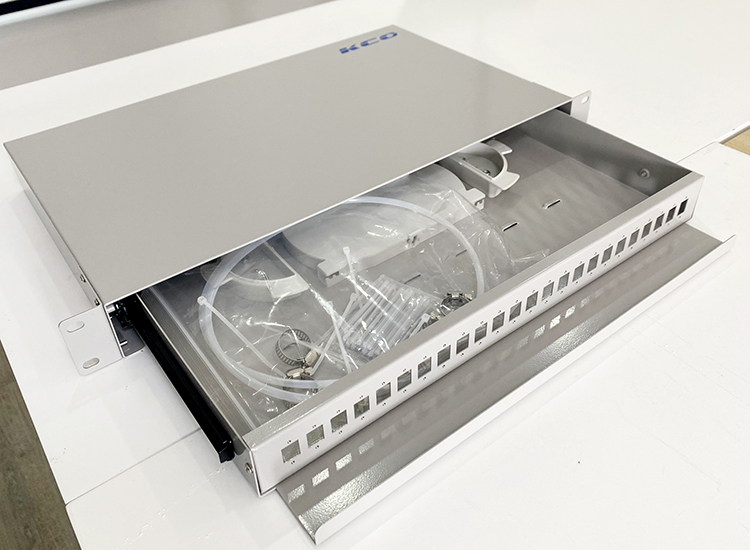 Hộp phối quang ODF 24FO gắn rack giá rẻ hãng KCO