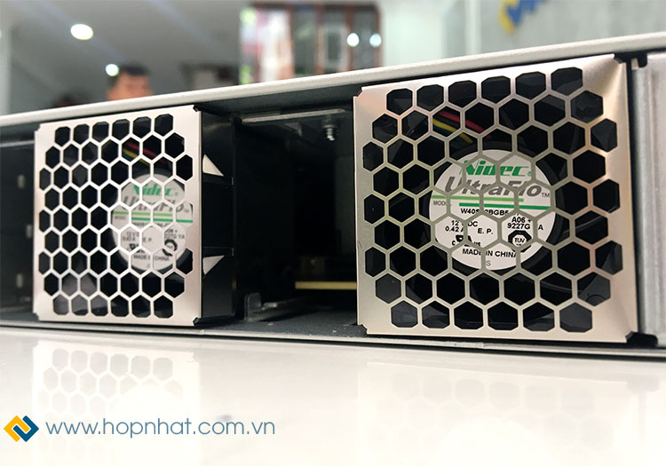 Switch Cisco C9200L-24T-4G-E