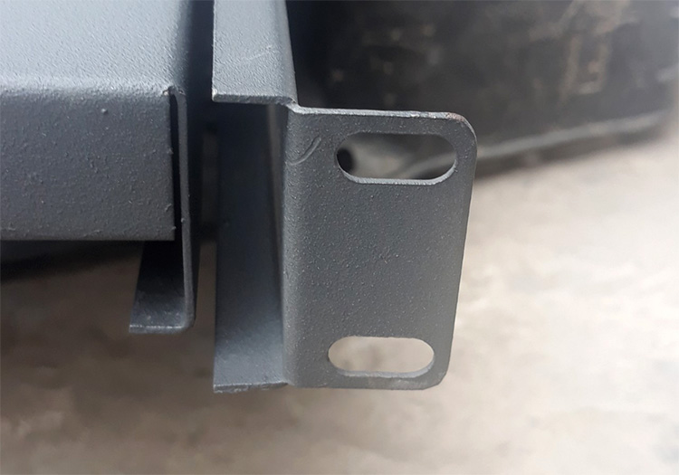 Các chi tiết khay trượt tủ rack D800 Unirack