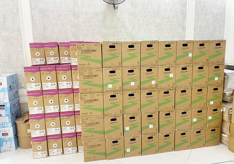 Dây cáp mạng Cat6 UTP Commscope chính hãng