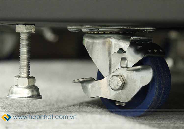 Bánh xe 2 vòng bi và chân tăng trang bị cho tủ 