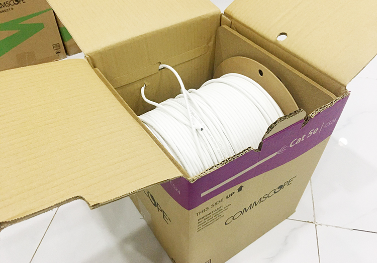 Thùng dây cáp mạng chống nhiễu Cat5 FTP Commscope