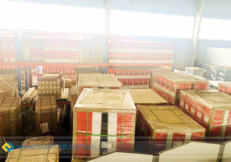 Cáp mạng Legrand tại kho Hợp Nhất