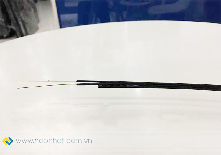 Dây cáp quang 2FO bọc chặt giá rẻ