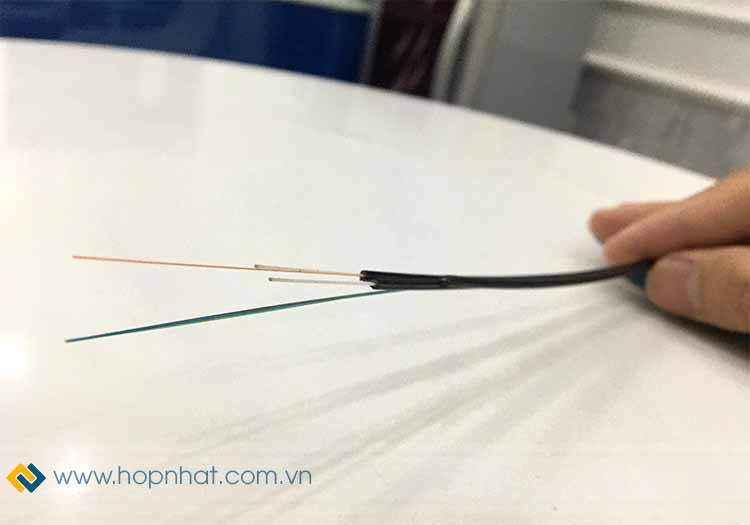 Cáp quang 2FO bọc chặt