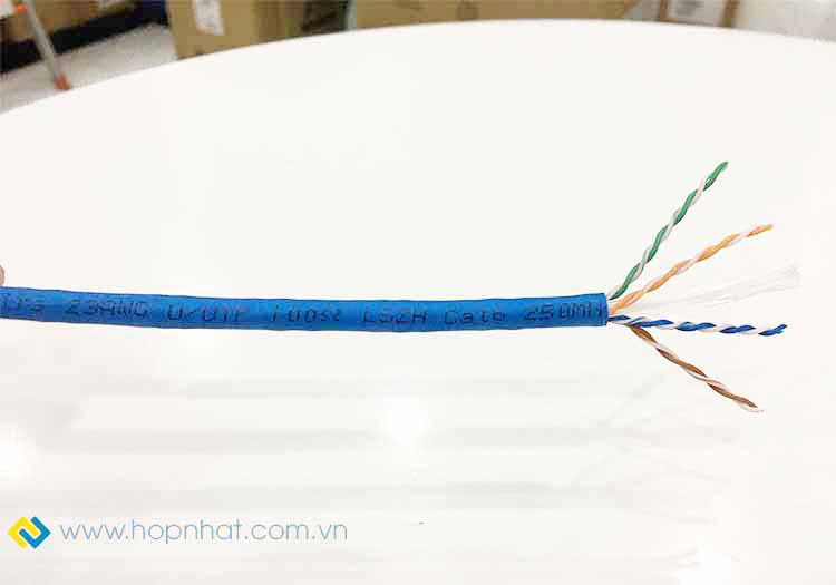 Cáp mạng Cat6 Legrand LSZH