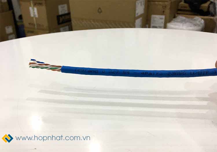 Dây cáp mạng Cat6 chống cháy hãng Legrand