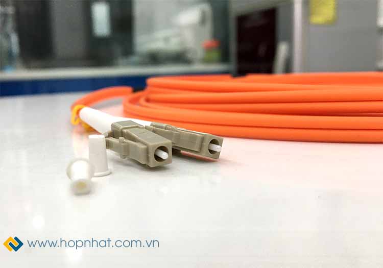 dây nhảy quang lc lc multimode OM2