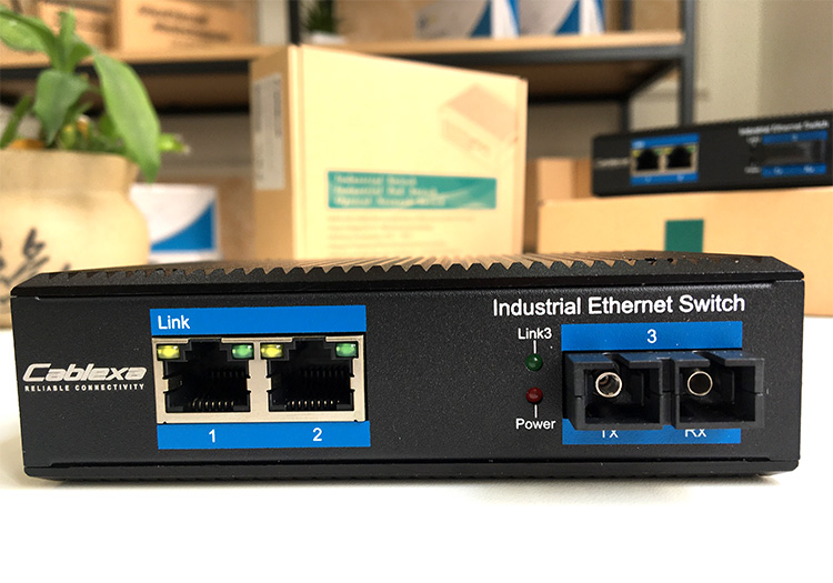 IES7210-2E1FX-CA 1 cổng quang SC hãng Cablexa IES7210-2E1FX-CA 1 cổng quang SC hãng Cablexa