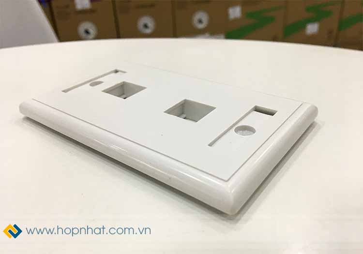 Mặt Wall Plate hãng Legrand chất lượng tốt