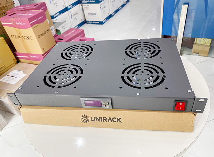 Quạt tản nhiệt tủ rack UNR-FT4F-TS Unirack