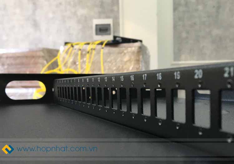 Thanh Blank đánh số nổi bật