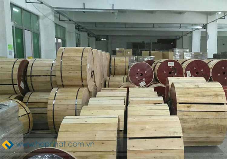 Kho cáp quang luôn có sẵn tại Hợp Nhất