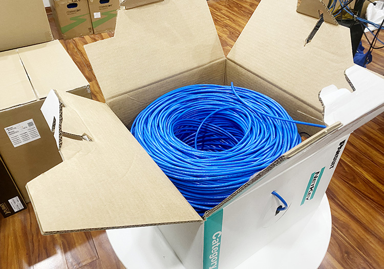 Dây Cáp mạng Panduit Cat6 dễ dàng sử dụng