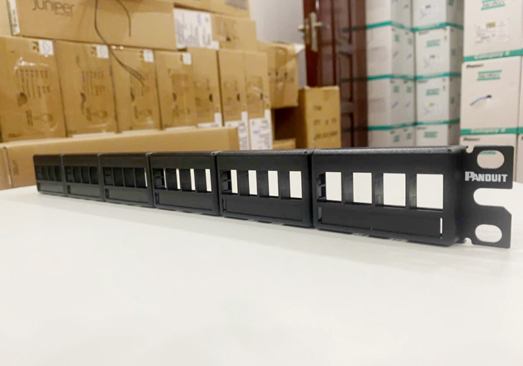 Patch Panel 24 Ports Panduit NetKey NKFPL24 Patch Panel 24 Ports Panduit NetKey NKFPL24