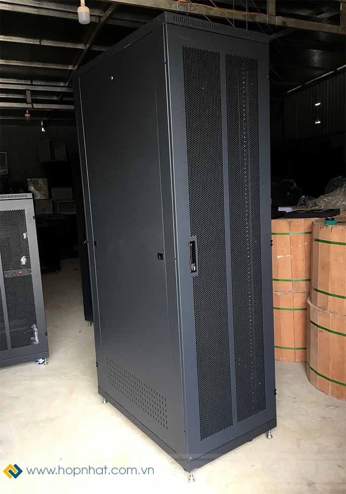 Tủ rack 42U D1000 Tủ rack 42U D1000