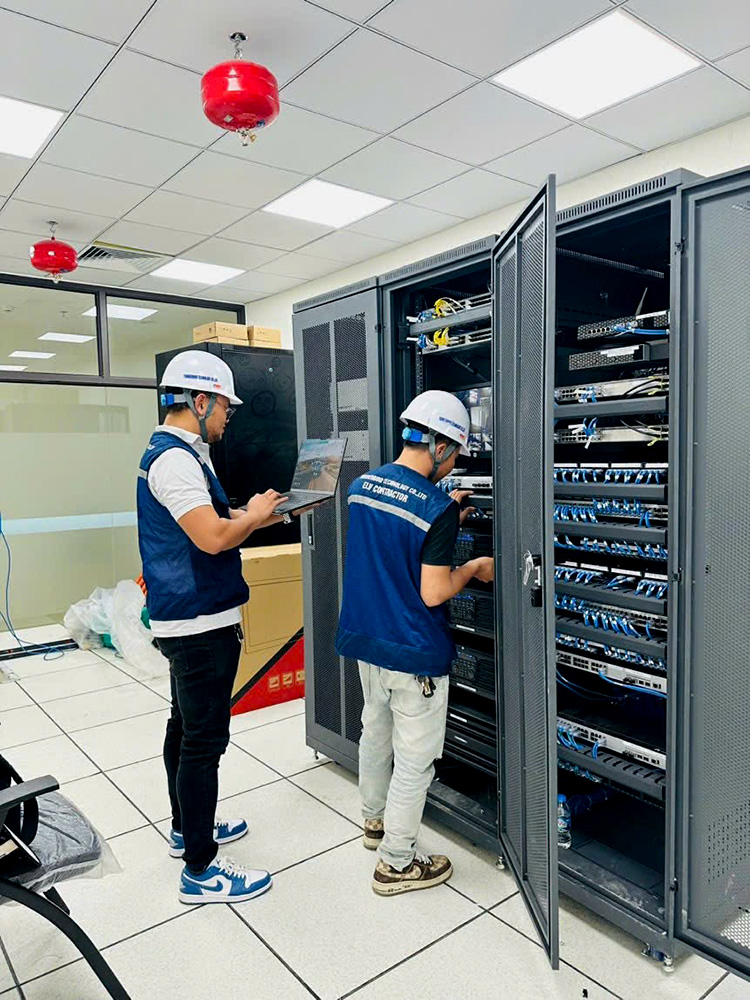 Tối ưu không gian và luồng khí trong tủ rack