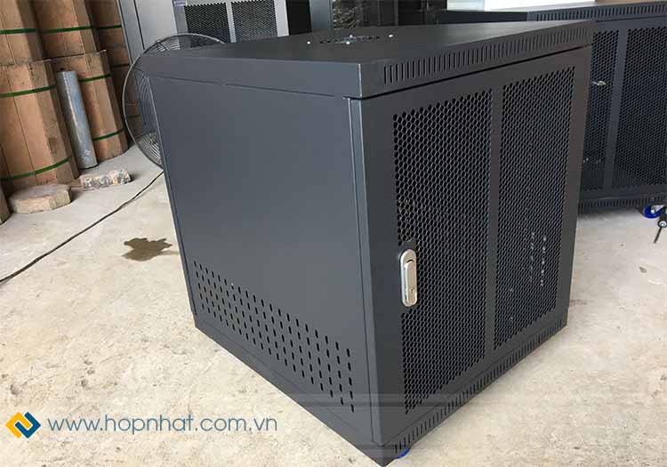 Tủ Rack 12U sâu D500 cửa lưới màu đen