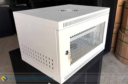 Tủ rack 6U treo tường Version 2018 hãng UNIRACK