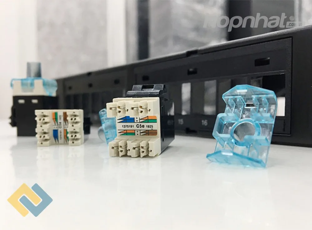 Nhân mạng Cat5e Commscope