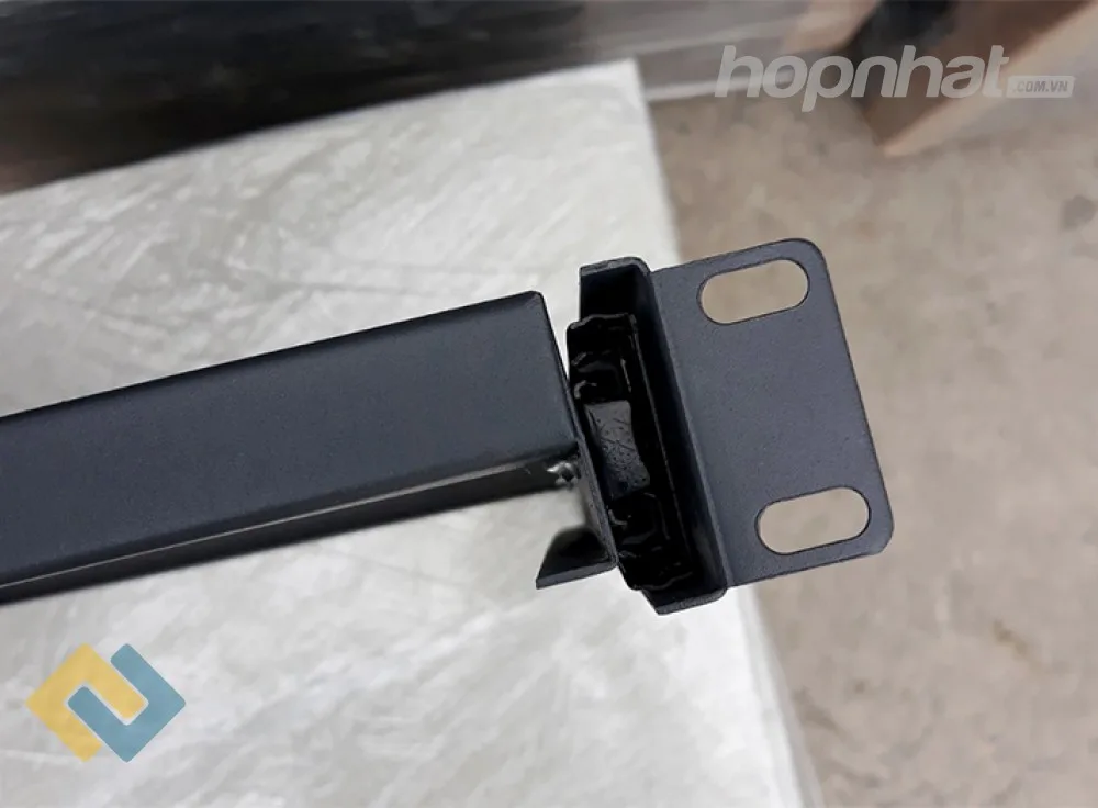 tai bắt rack khay trượt tủ rack sâu 600 Unirack