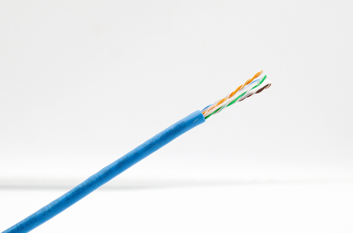 Tại sao dây cáp mạng Commscope lại đắt hơn các hãng khác?