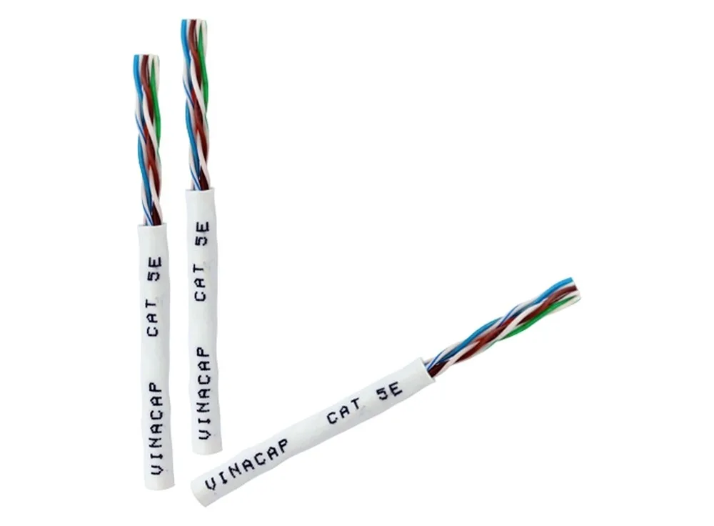 Dây cáp mạng Vinacap Cat5e UTP in chữ VINACAP CAT 5E trên vỏ, ảnh hãng Vinacap