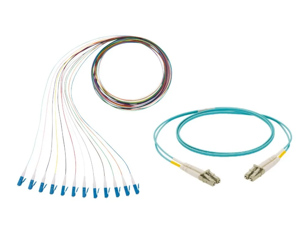 Ảnh Panduit về dây nhảy LC duplex và pigtail NetKey, minh họa trang NKFPZ22LLLSM005