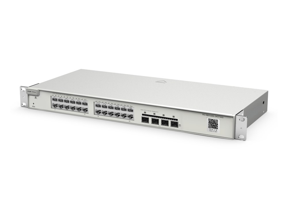 RG-NBS3200-24GT4XS chụp chéo từ bên trái, 24 cổng RJ45 và 4 cổng SFP+
