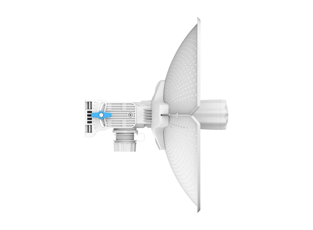 RG-AirMetro460F chụp từ cạnh bên, ăng-ten định hướng 5 GHz 2×2 độ lợi 23 dBi