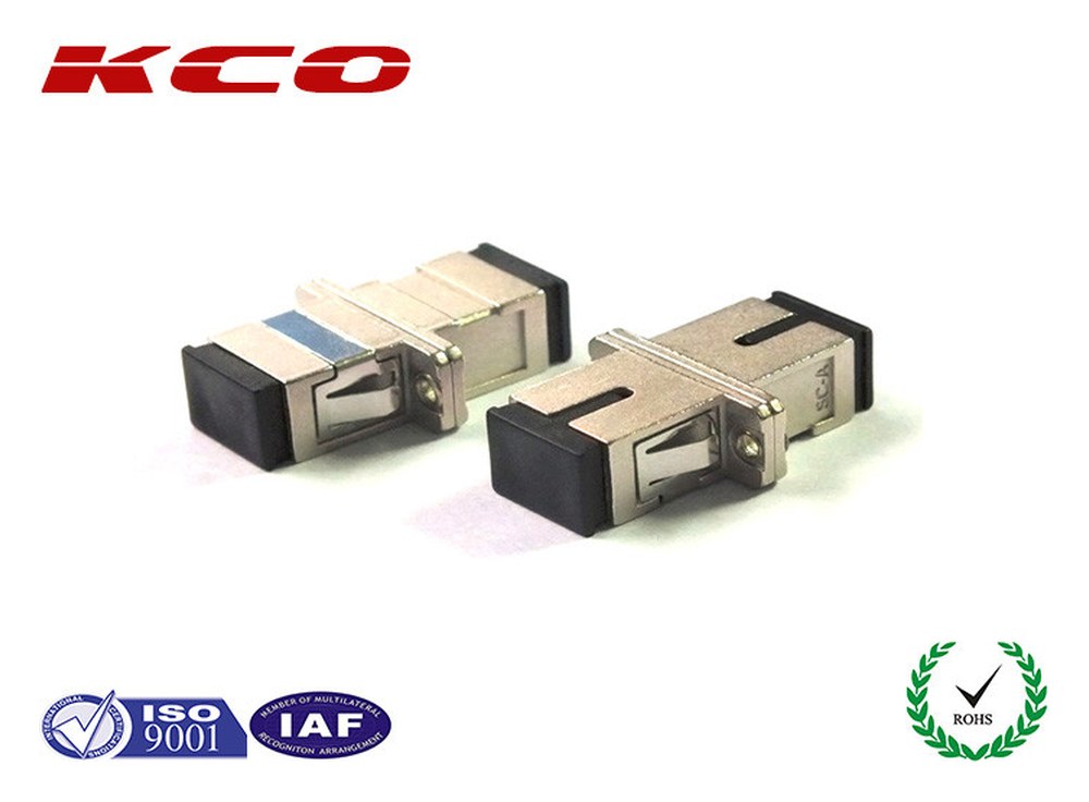 Hai adapter quang SC simplex vỏ màu kim loại của KCO, loại dùng cho dây multimode
