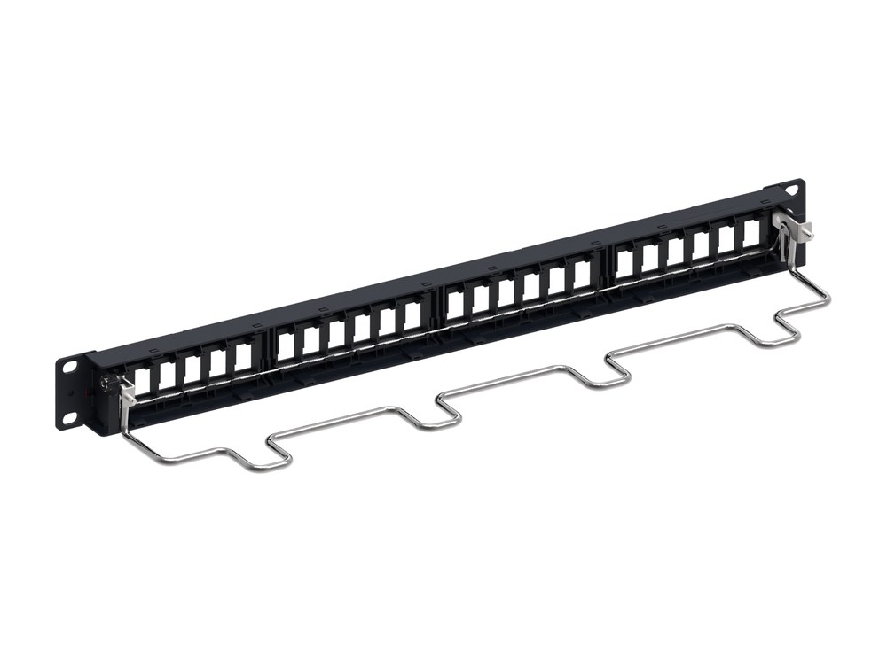 Mặt sau patch panel 760237046 và thanh quản lý cáp phía sau